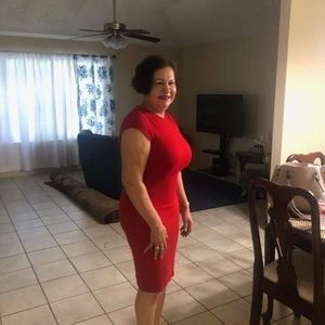 Meet your Posher, Aleida